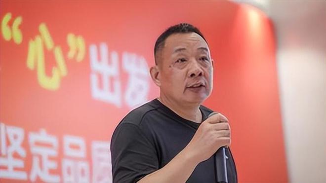 闭店网友曝光旧址现状房东肠子都悔青麻将胡了2015年胖东来因天价租金(图2) 闭店网友曝光旧址现状房东肠子都悔青麻将胡了2015年胖东来因天价租金(图2)