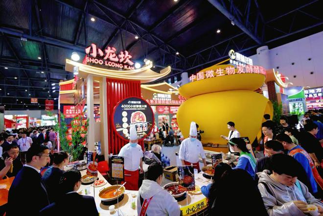 麻辣产业迈向高品质发展阶段PG麻将胡了试玩直击糖酒会(图2)